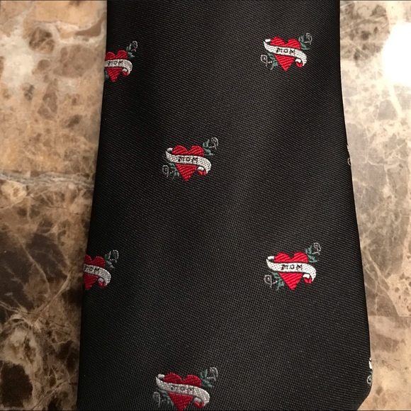 Apt. 9 💘 MOM Necktie and Tie Bar - Picture 4 of 5